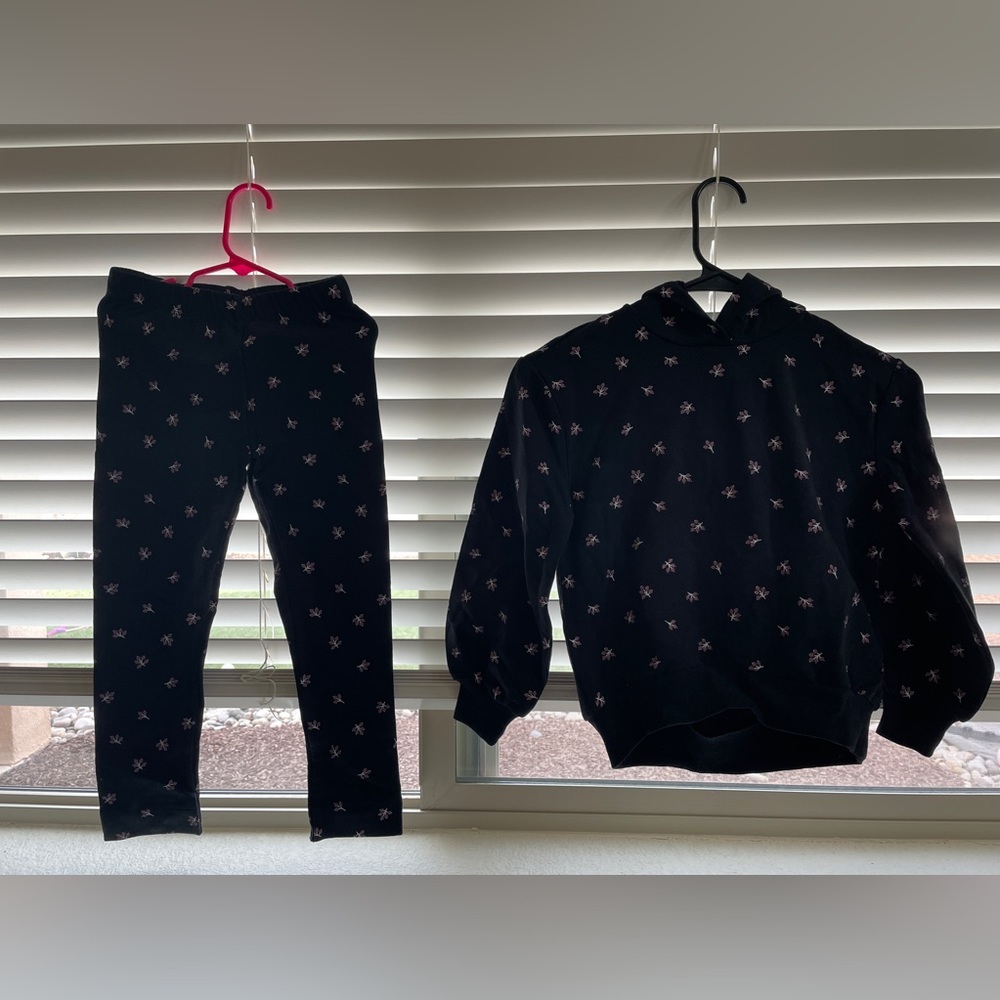 Miles the label little Girls Cotton Set Sweatshirt & Pants /Size 6years